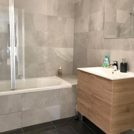 La Terrasse アパート *